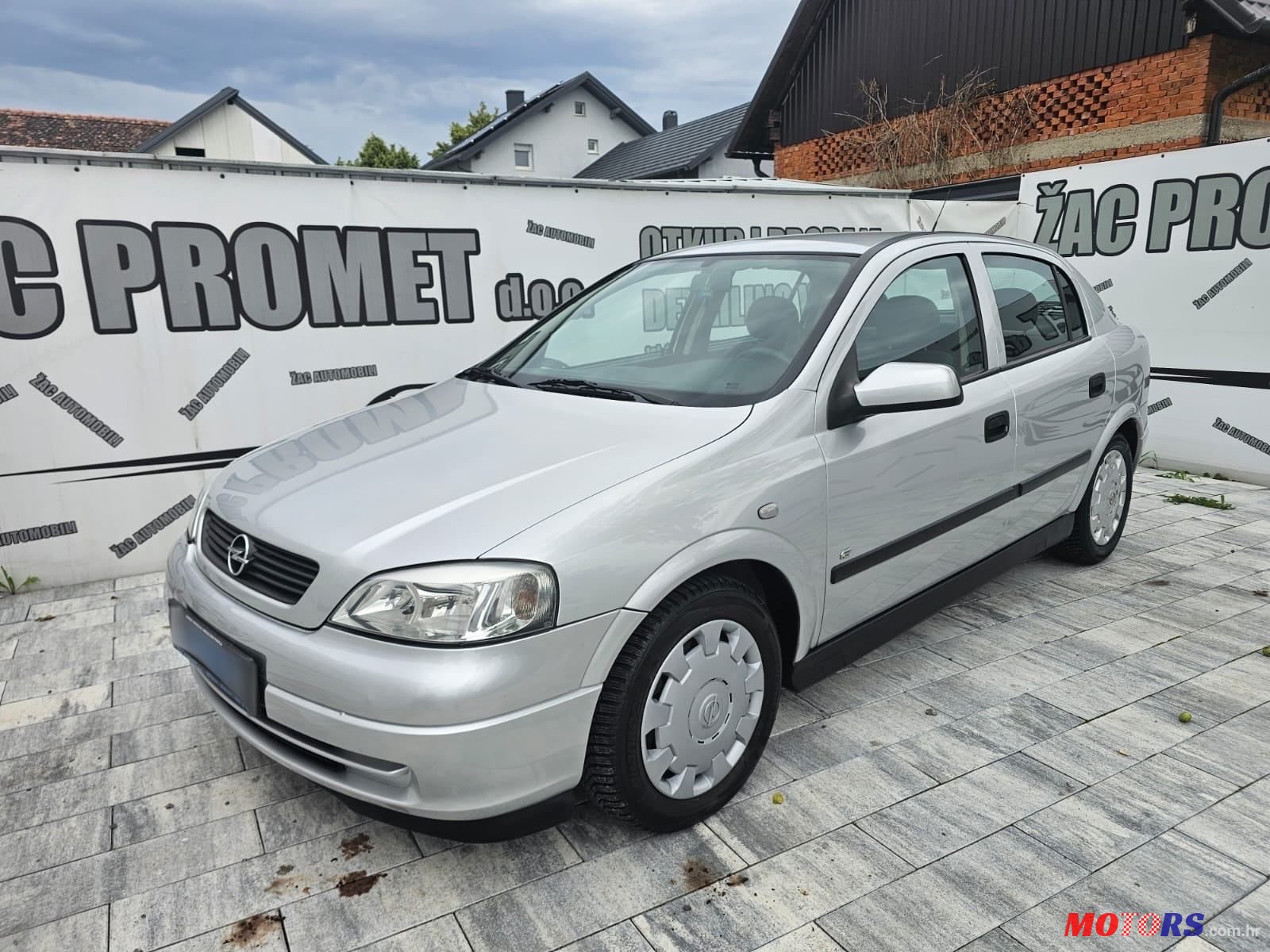 2006' Opel Astra 1,6 photo #1