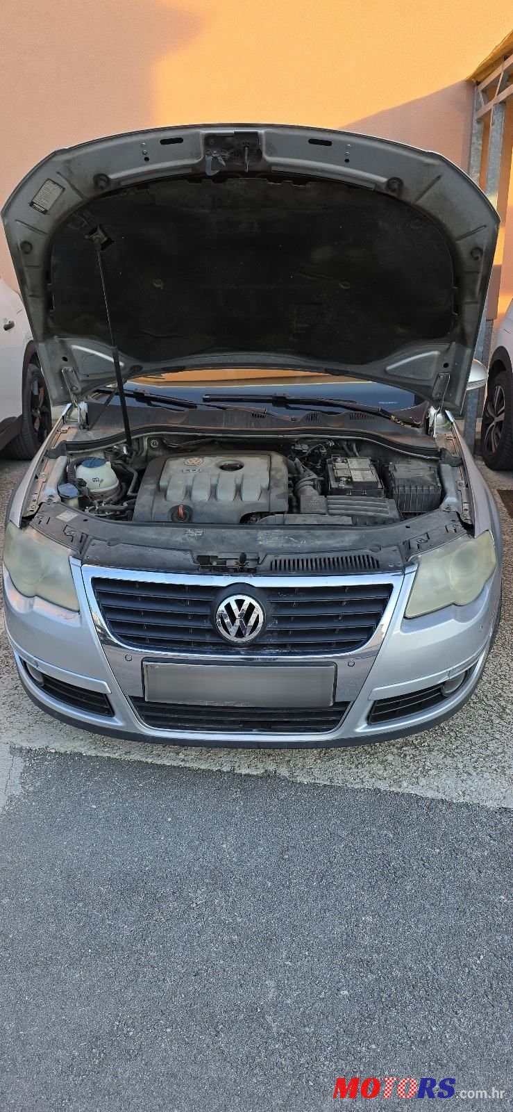 2007' Volkswagen Passat Variant photo #3