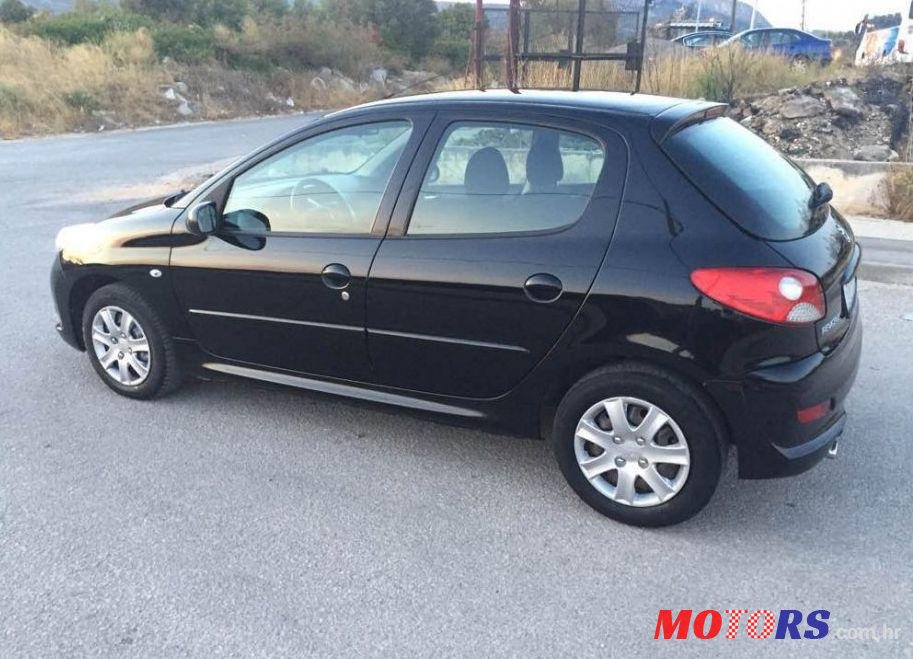 2009' Peugeot 206 1,4 Hdi photo #2