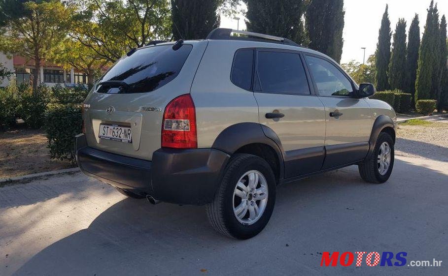 2006' Hyundai Tucson 2.0 Dohc photo #3