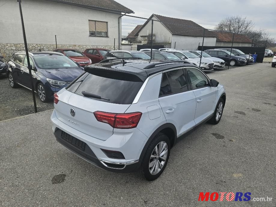 2018' Volkswagen T-Roc 1,6 Tdi photo #4