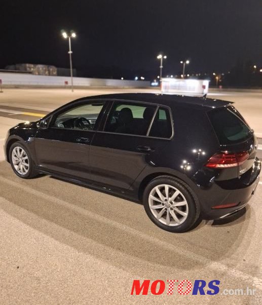 2019' Volkswagen Golf VII 1,6 Tdi photo #5