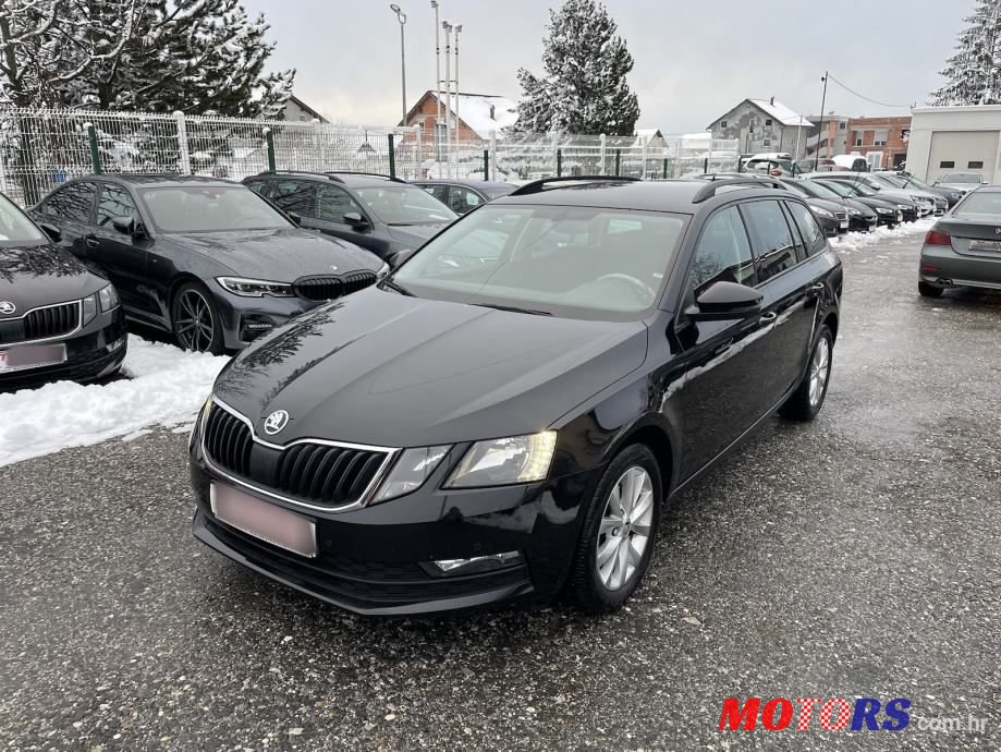 2019' Skoda Octavia Combi photo #1