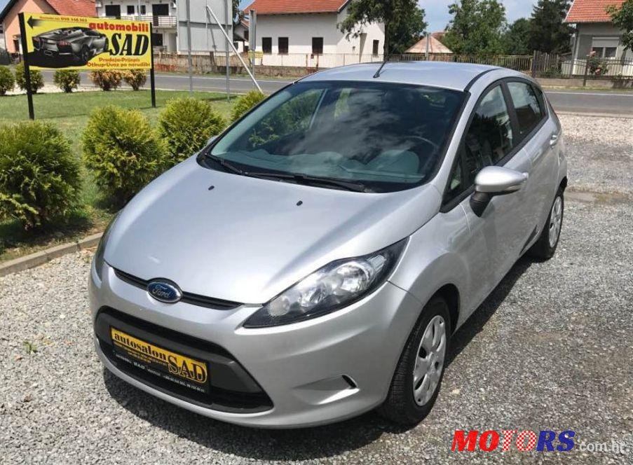2010' Ford Fiesta 1,6 photo #2