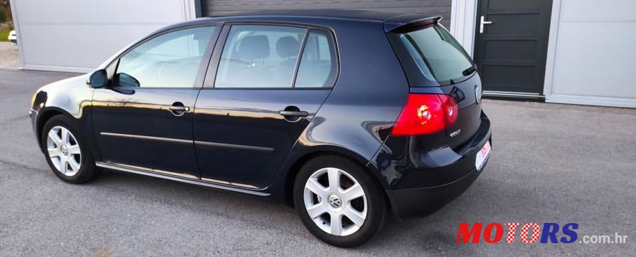 2004' Volkswagen Golf V 1,9 Tdi photo #1