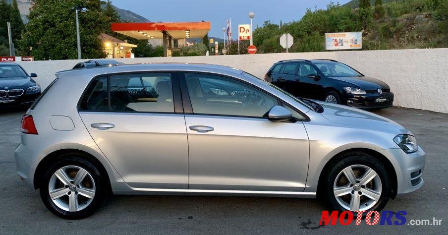 2015' Volkswagen Golf VII 1,6 Tdi Bmt photo #1