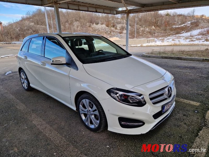 2018' Mercedes-Benz B-Klasa B 180 photo #5