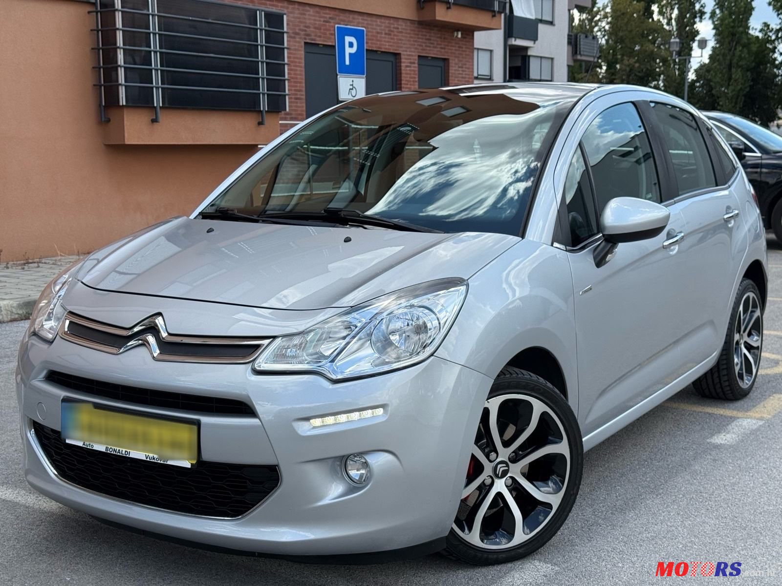 2014' Citroen C3 1,6 E-Hdi photo #1
