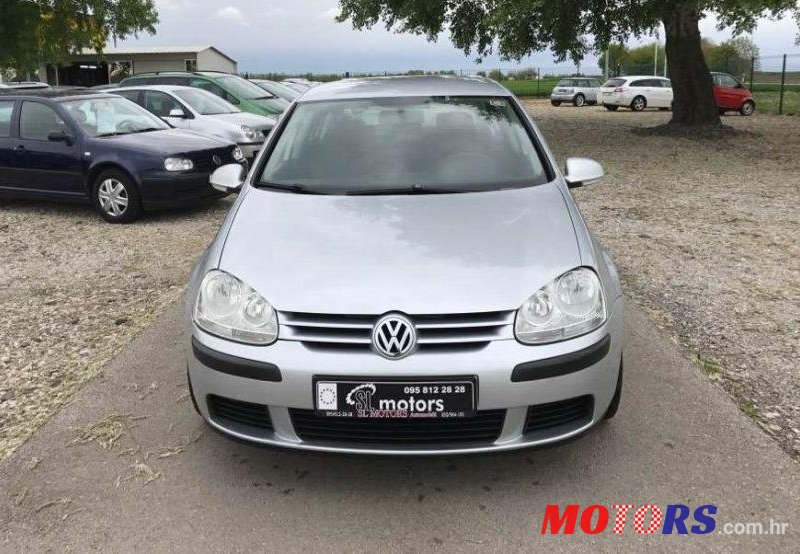 2007' Volkswagen Golf V 1,9 Tdi photo #2