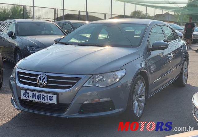 2008' Volkswagen Passat 2,0 Tdi photo #1