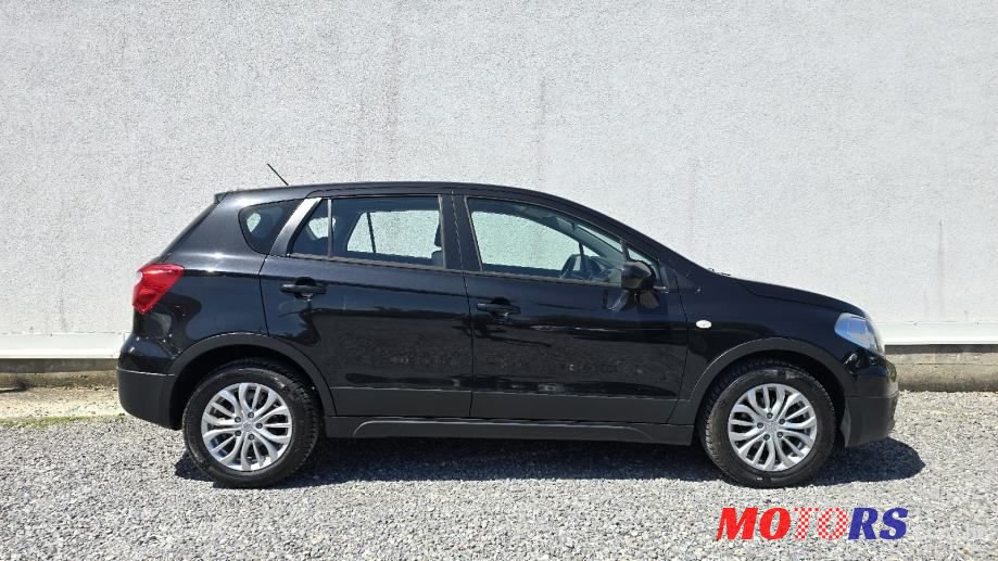 2014' Suzuki SX4 S-Cross 1.6 Dds photo #4