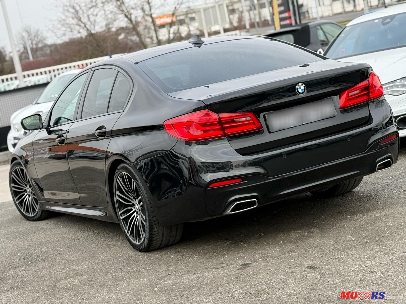 2017' BMW Serija 5 520D photo #4