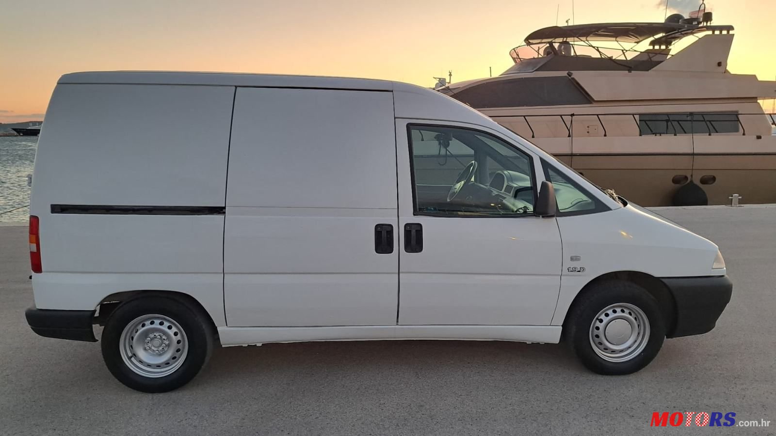 2002' Citroen Jumpy Kombi 1,9 D photo #4