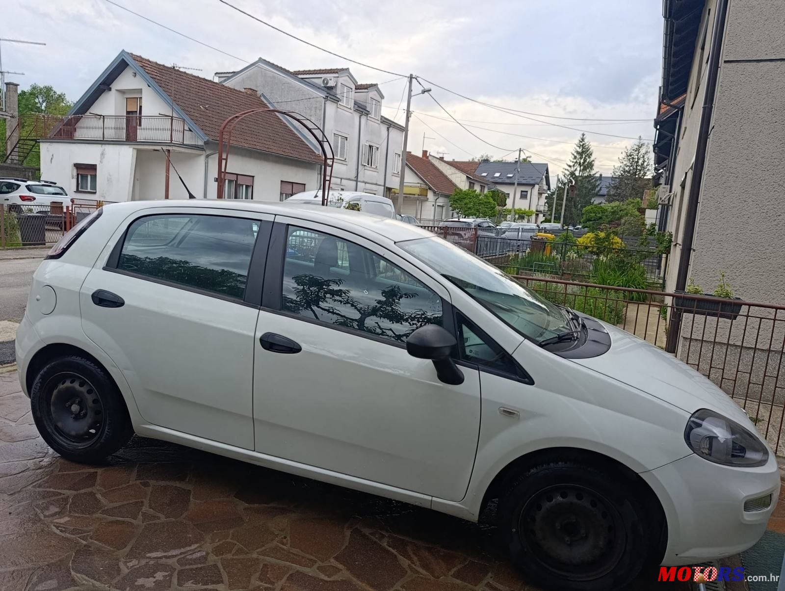 2012' Fiat Punto 1,2 8V photo #1