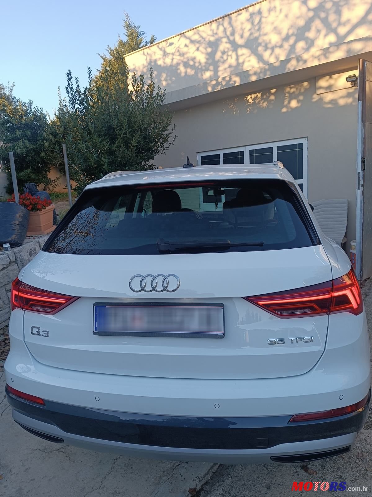 2019' Audi Q3 35 Tfsi photo #3