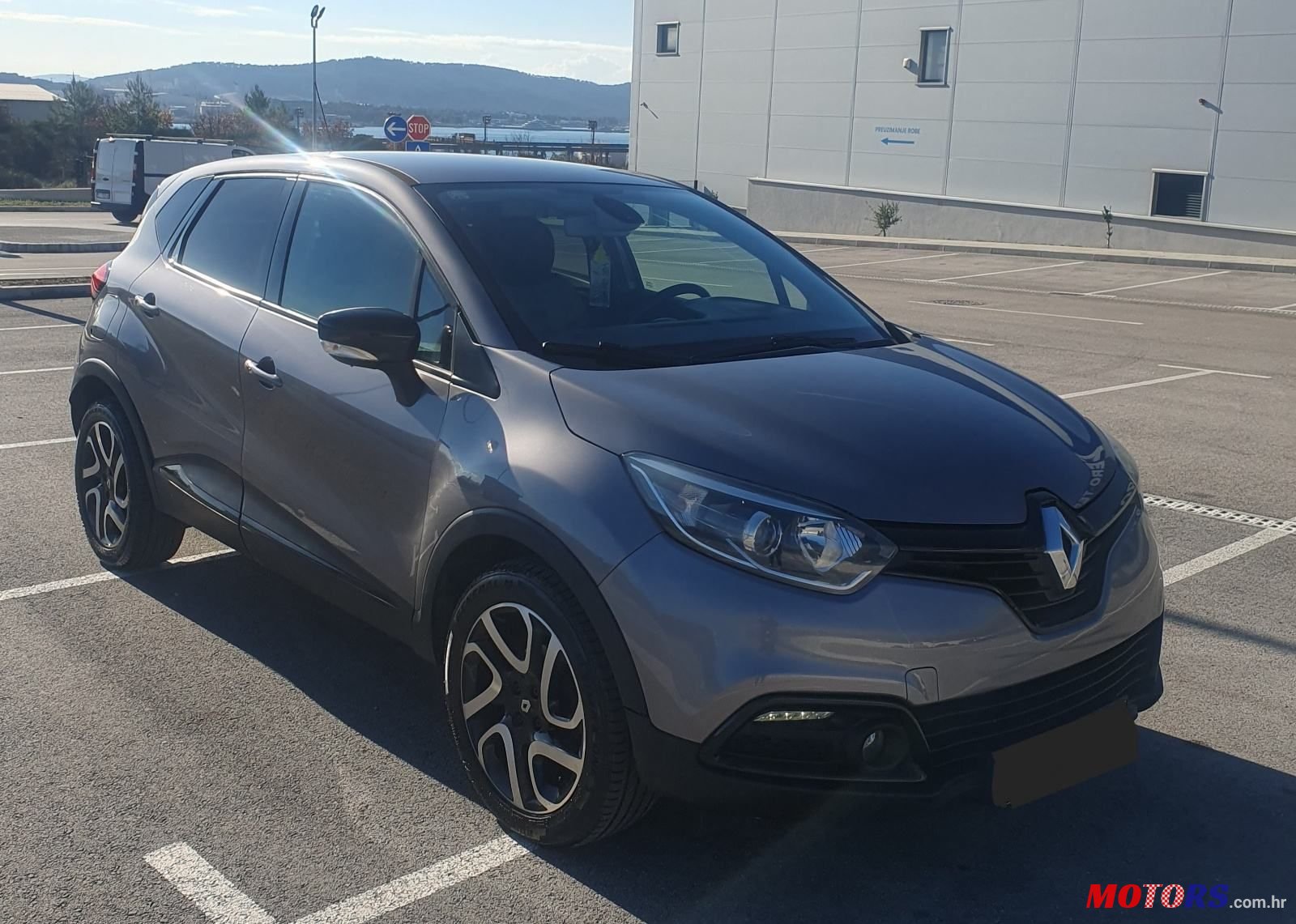 2016' Renault Captur Tce 90 photo #1