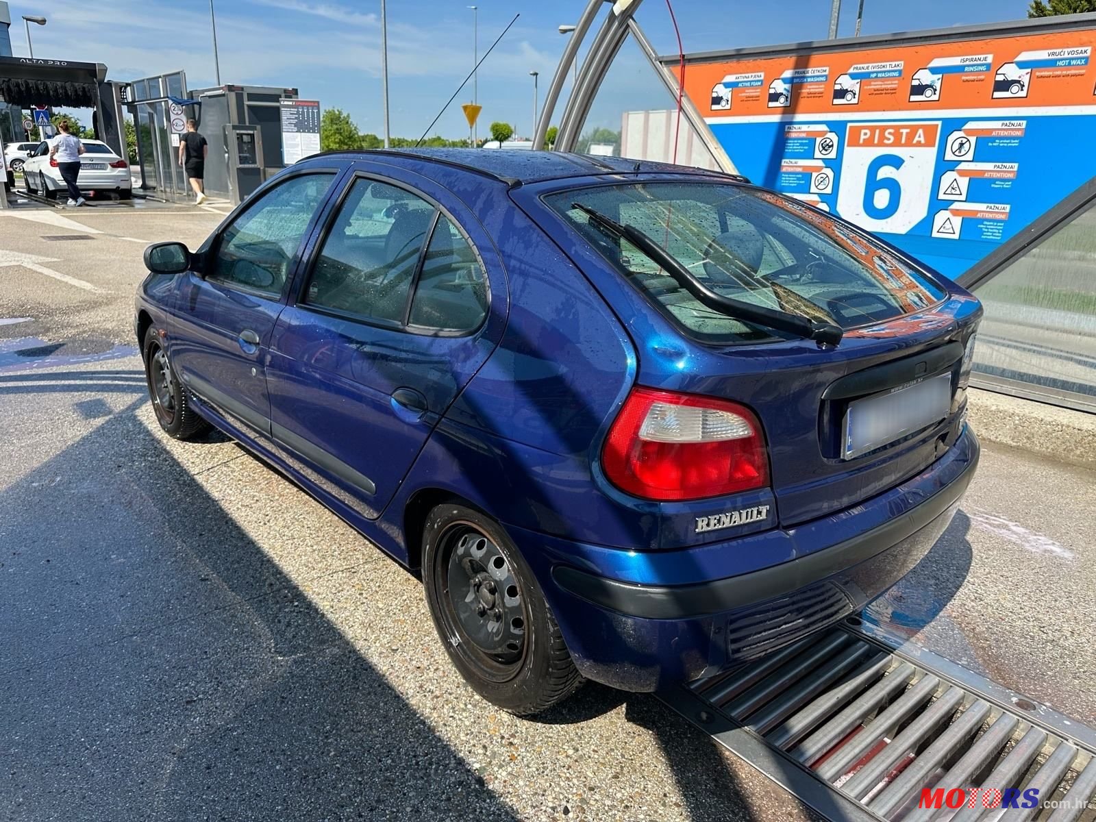 2001' Renault Megane Classic 1,6 16V photo #4