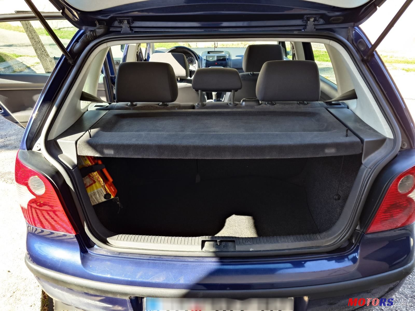 2002' Volkswagen Polo 1,9 Sdi photo #5