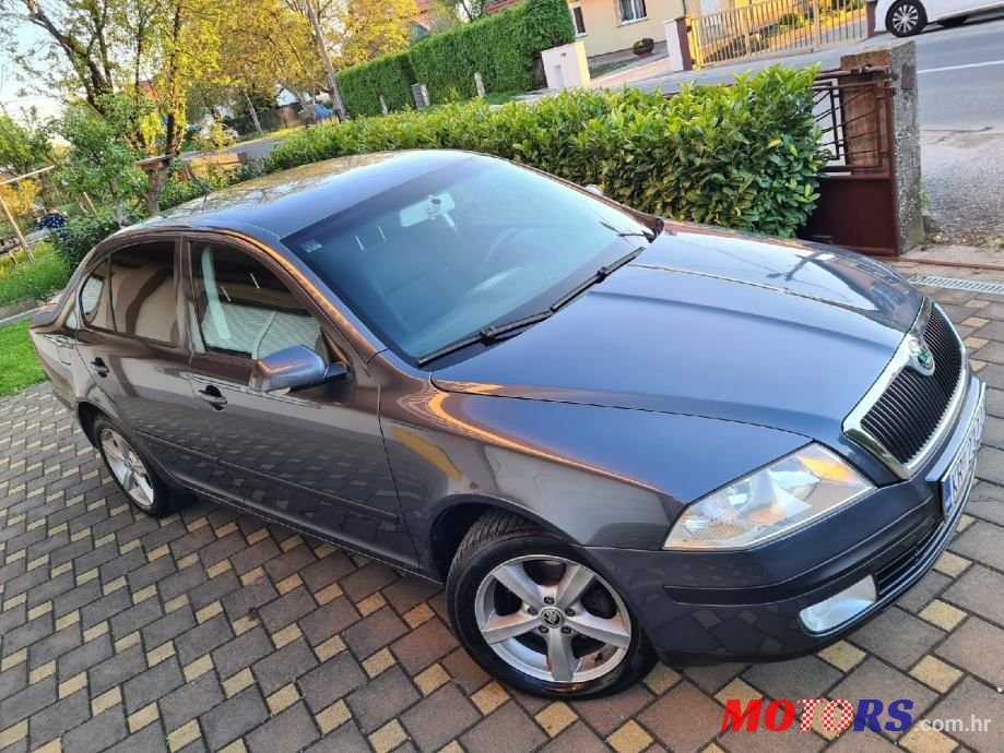 2007' Skoda Octavia 2,0 Tdi photo #3