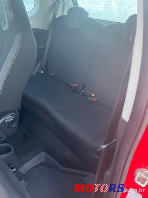 2019' Peugeot 108 1,0 Vti photo #6