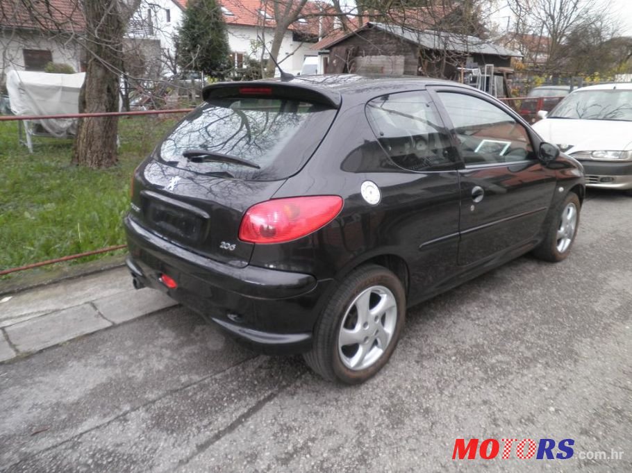2003' Peugeot 206 206 Xs 1,6 16V photo #1