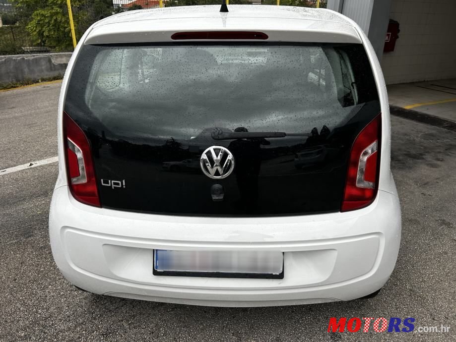 2014' Volkswagen Up! 1,0 Up! photo #4