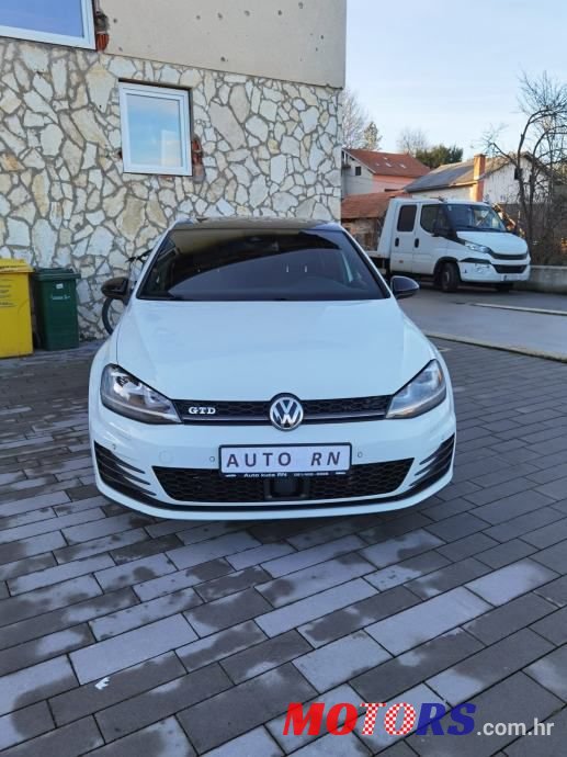 2015' Volkswagen Golf 7 photo #3