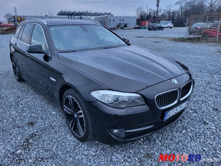 2011' BMW Serija 5 525D photo #3