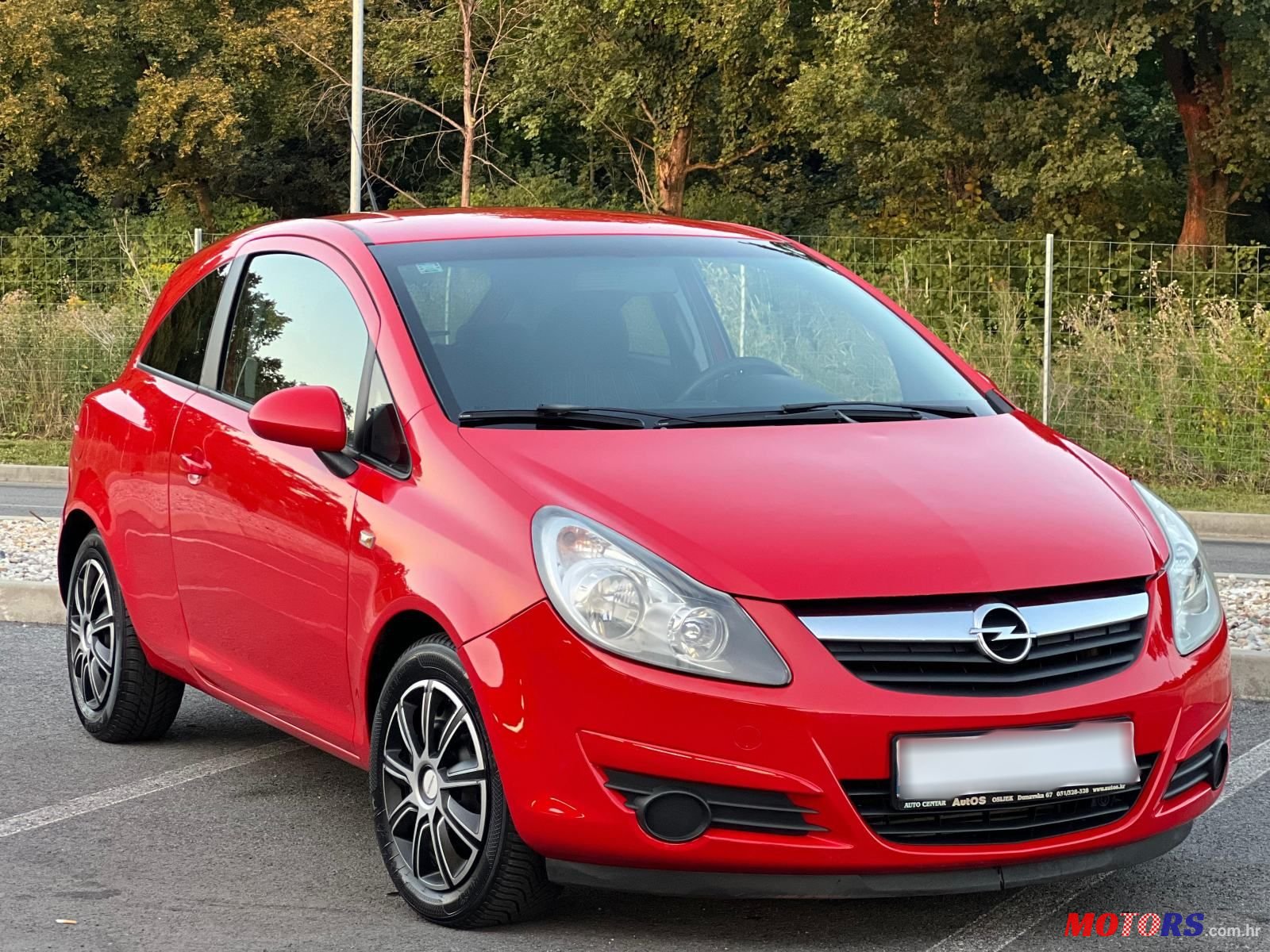 2010' Opel Corsa 1,3 Cdti photo #1