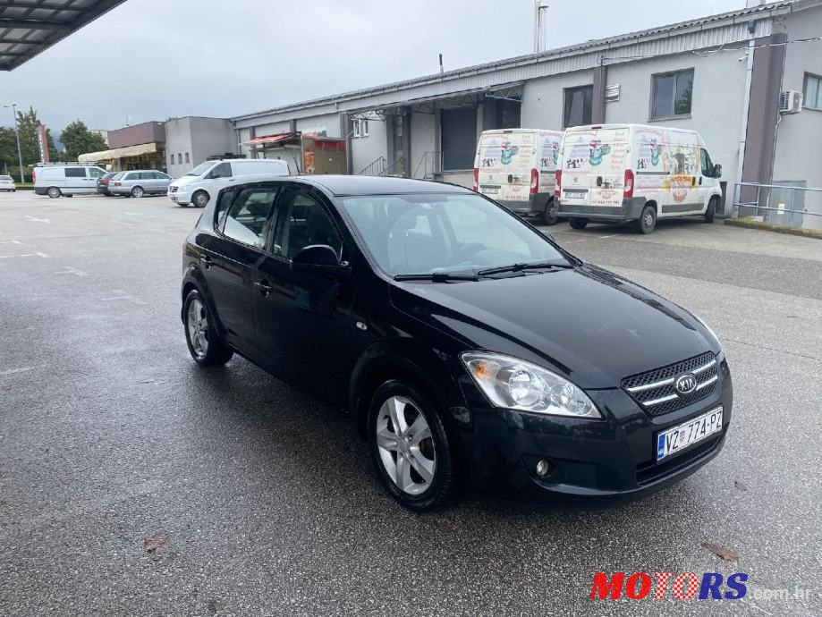 2009' Kia Ceed photo #3