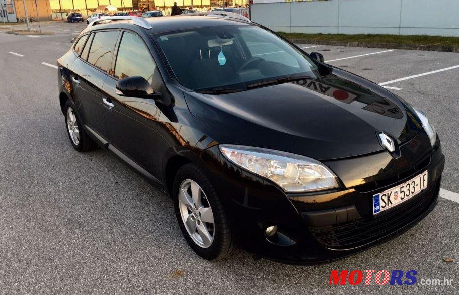 2010' Renault Megane Grandtour 1,5 Dci photo #1