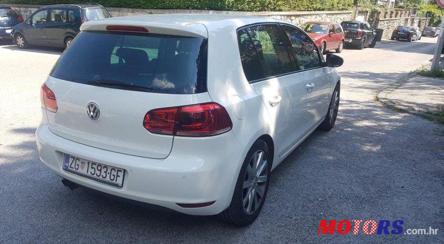 2011' Volkswagen Golf VI 2,0 Tdi photo #1