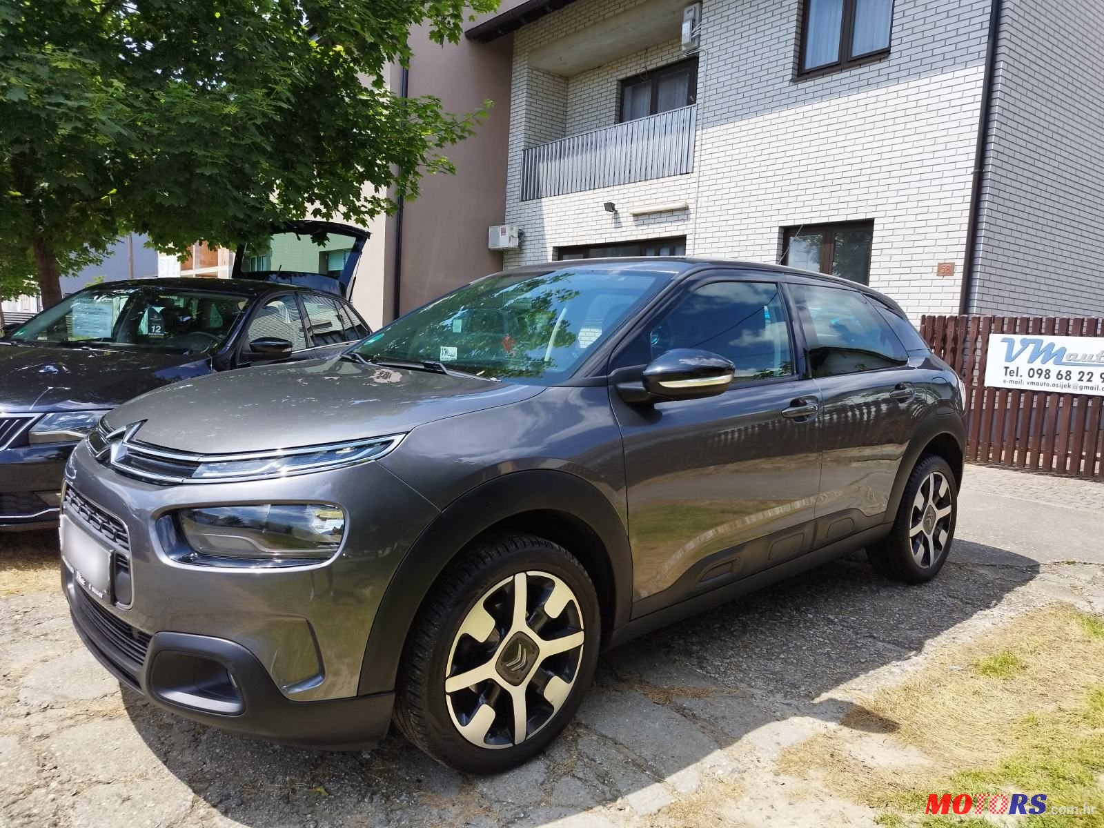 2019' Citroen C4 Cactus 1,2 photo #2