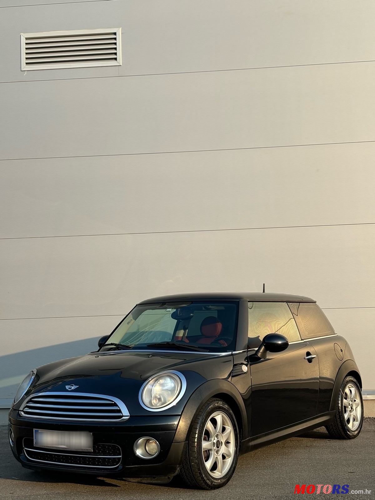2007' MINI Cooper Cooper D photo #1