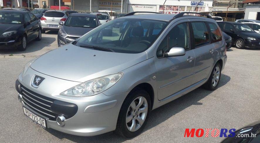 2007' Peugeot 307 1,6 16V Hdi photo #1