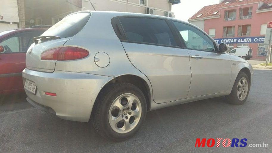 2006' Alfa Romeo 147 photo #2