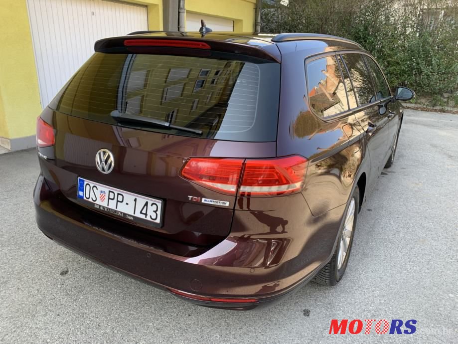 2015' Volkswagen Passat Variant photo #4