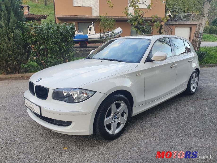 2009' BMW Serija 1 116I photo #2