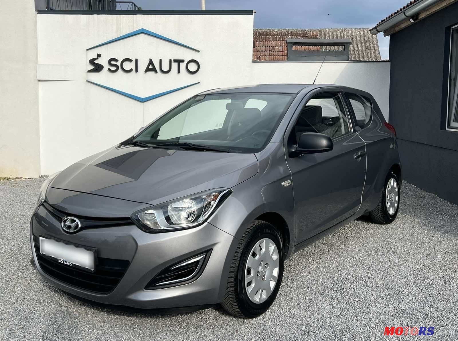 2014' Hyundai i20 1,2 photo #1