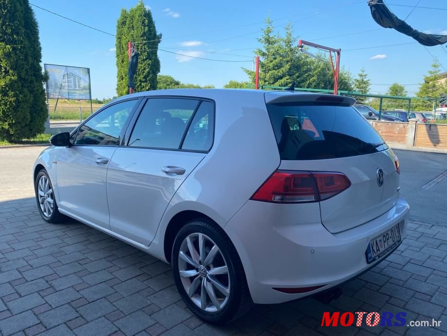 2015' Volkswagen Golf 7 photo #4