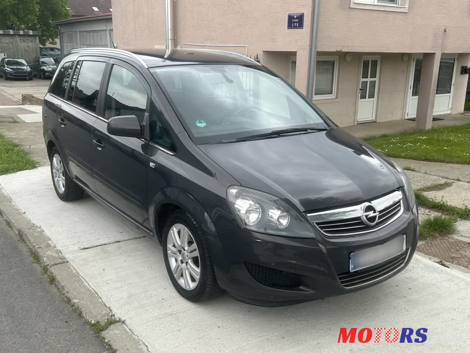 2013' Opel Zafira 1,7 Cdti photo #2