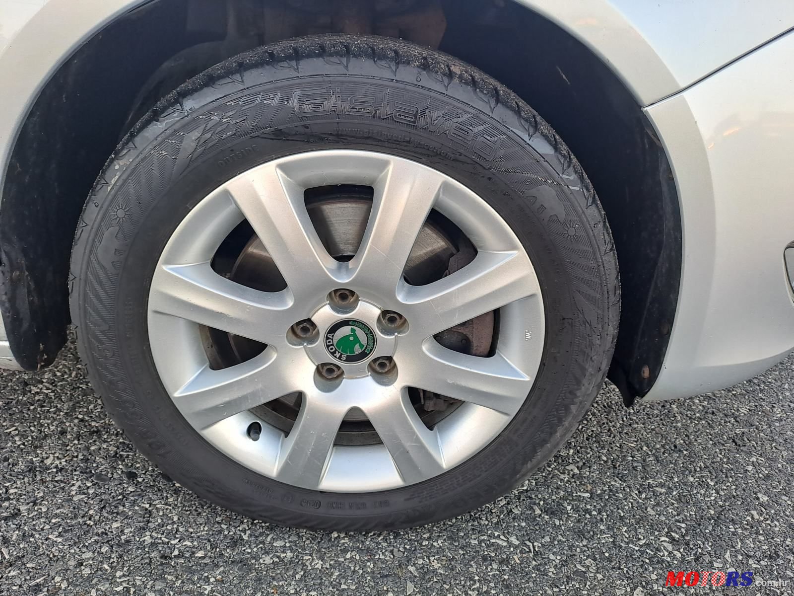 2010' Skoda Roomster 1,6 Tdi photo #5