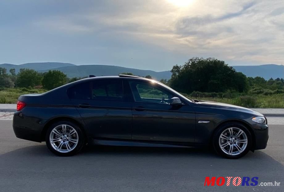 2011' BMW Serija 5 520D photo #6
