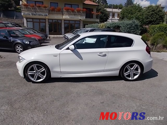 2008' BMW 118 photo #2