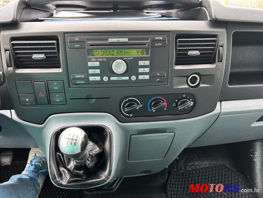 2013' Ford Transit 300 2,2 Swb photo #3