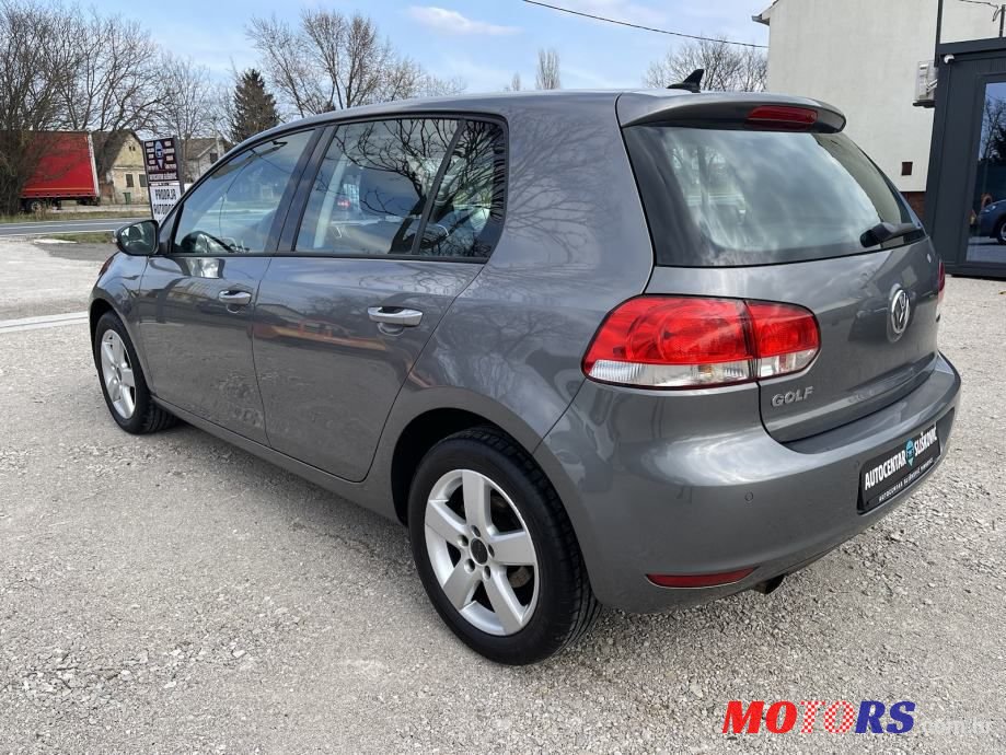 2010' Volkswagen Golf 6 1,6 Tdi photo #3
