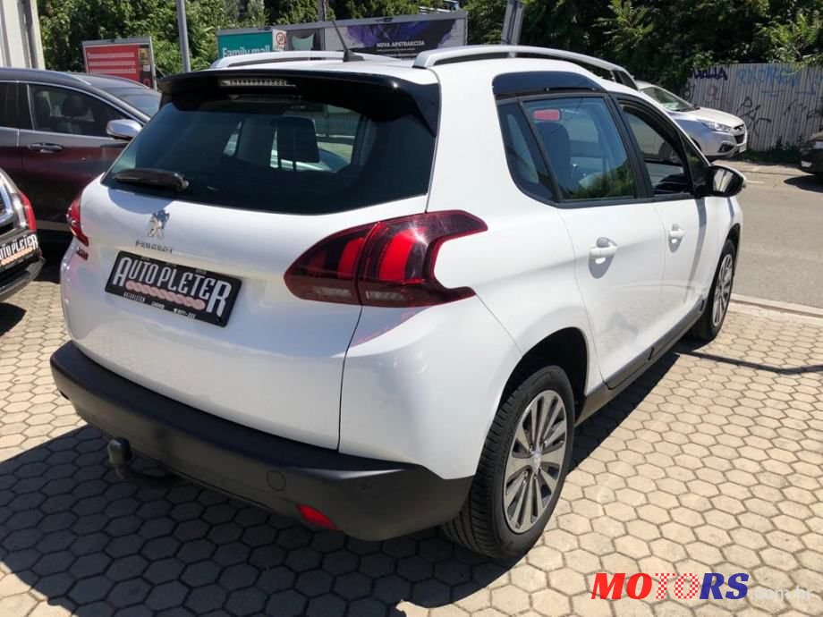 2018' Peugeot 2008 1,6 Bluehdi photo #6