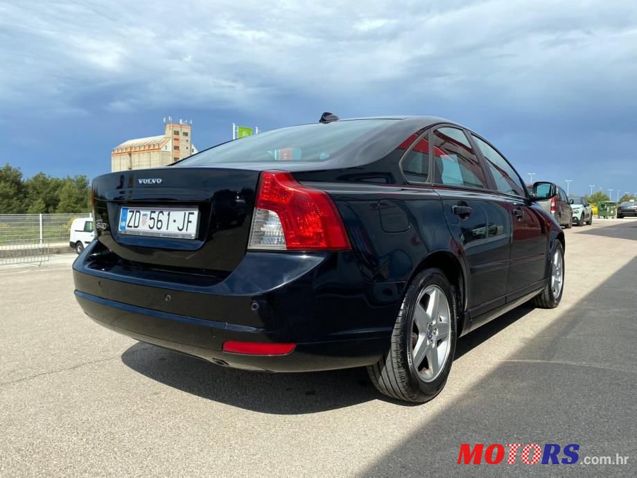 2008' Volvo S40 1,8 photo #6