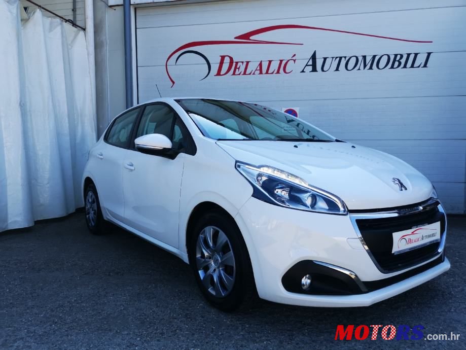 2017' Peugeot 208 photo #1