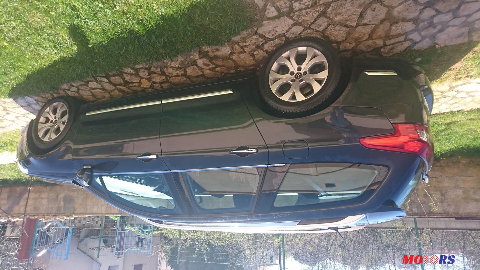 2014' Citroen C5 Tourer HDI photo #1